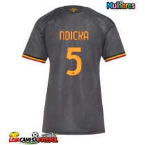 Camisa de Futebol AS Roma Evan Ndicka #5 Equipamento Alternativo Mulheres 2026-27 Manga Curta